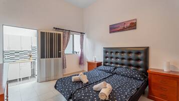 1 bedroom, iron/ironing board, free WiFi, bed sheets