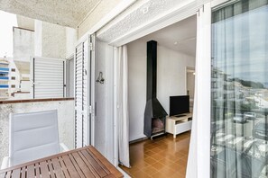 Terrace/patio - Apartment 'Patricia' with Private Terrace (L'Escala)