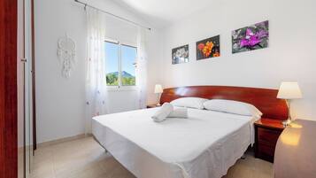 3 slaapkamers, gratis wifi, beddengoed