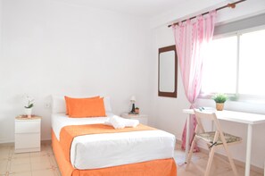 3 Schlafzimmer, Bügeleisen/Bügelbrett, kostenloses WLAN, Bettwäsche