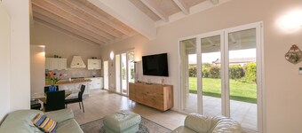 Holiday Home 'Villetta Matilde' with Private Terrace, Private Garden and Air Conditioning