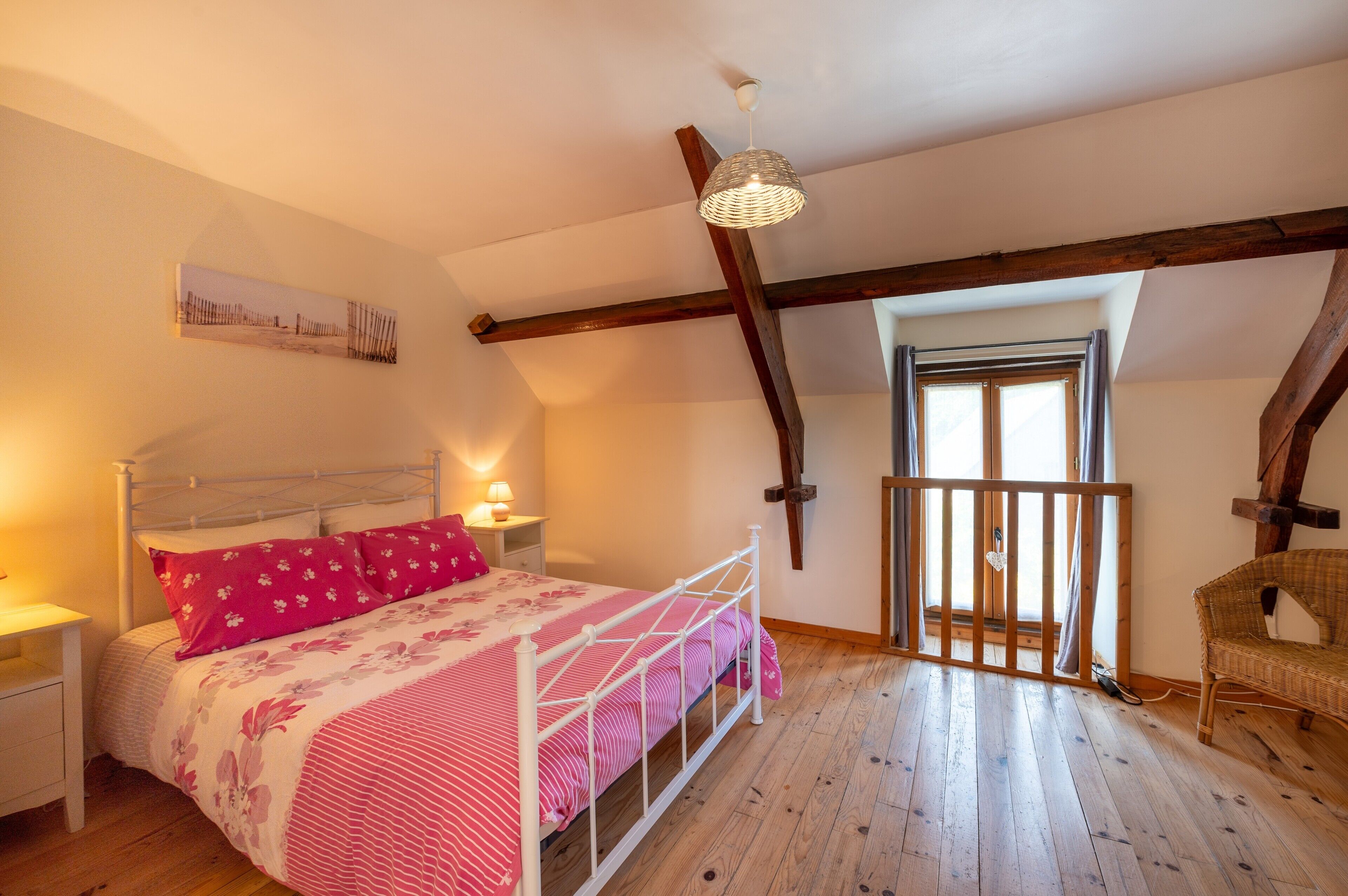 4 chambres, fer et planche à repasser, Wi-Fi gratuit, draps fournis