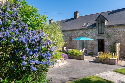 Maison 'Domaine De Lestroué- Île Aux Moines' avec piscine partagée, terrasse privée et Wi-Fi