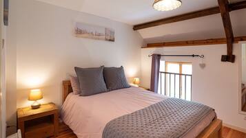 3 chambres, fer et planche Ă repasser, Wi-Fi gratuit, draps fournis