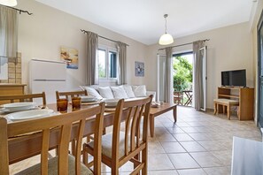 TV - Apartment 'Villa Rita' with Shared Garden, Wi-Fi and Air Conditioning (?e???da)