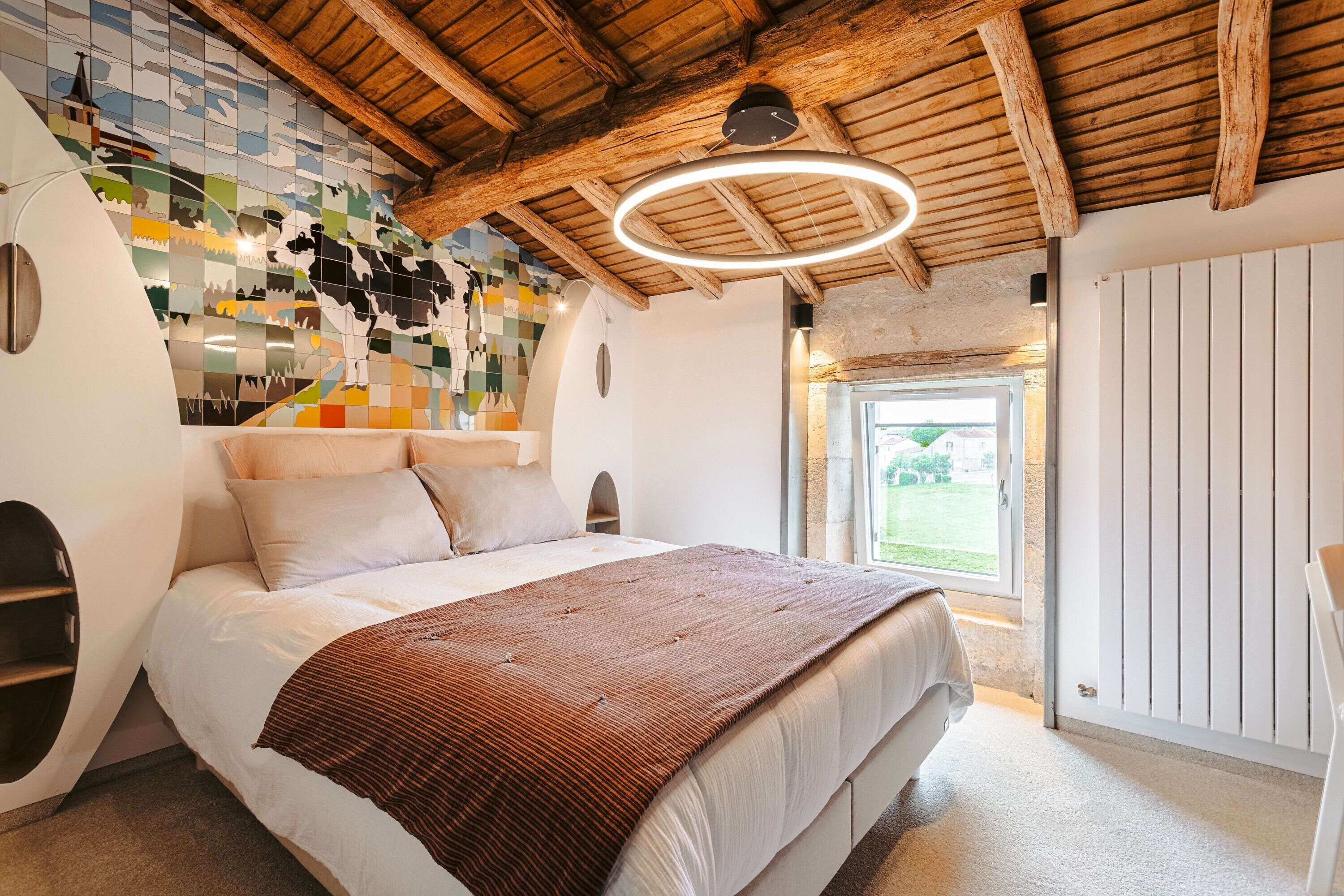 3 slaapkamers, een strijkplank/strijkijzer, gratis wifi, beddengoed