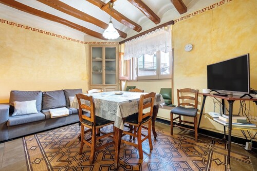 Holiday Home 'Ca Cedó' with Shared Terrace, Wi-Fi and Air Conditioning