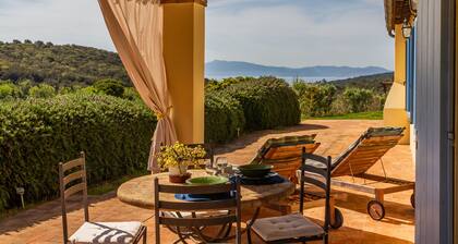 Ferienwohnung 'Casa Marino' mit Meerblick, WLAN und Klimaanlage