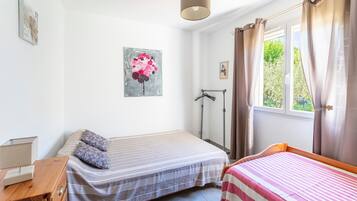 3 多间卧室、熨斗/熨衣板、免费 WiFi、床单