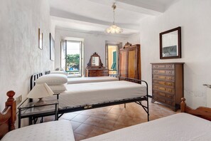 2 Schlafzimmer, Bettwäsche