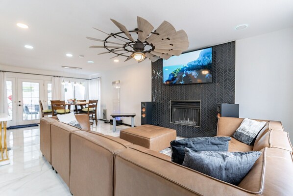 Smart TV, fireplace, video games, books