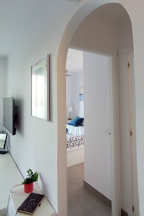 1 bedroom, iron/ironing board, bed sheets - Sol Isla Apartment in Arenal d'en Castell with Pool, Private Terrace, Garden & Sea View (Arenal d'en Castell)