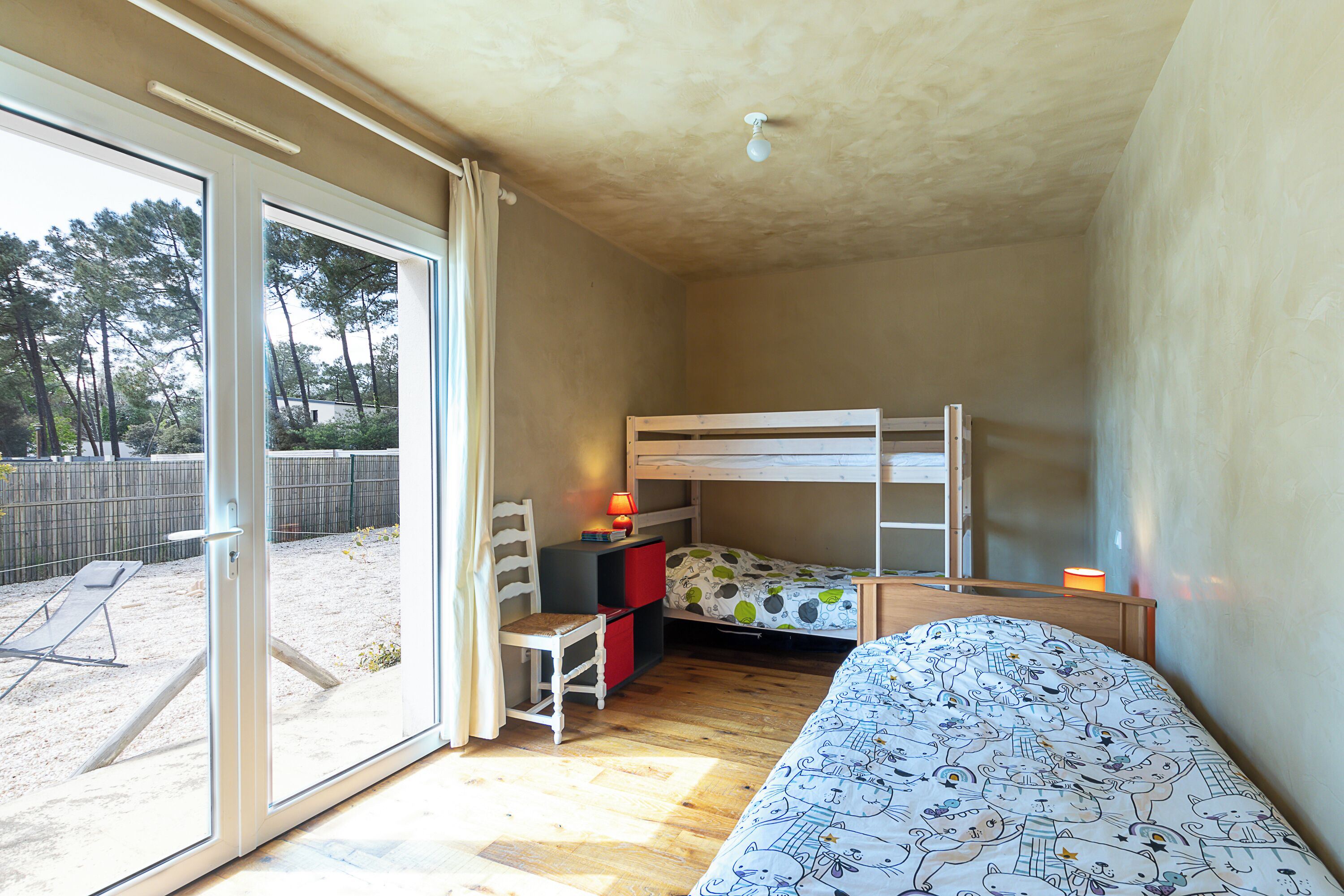 3 chambres, fer et planche à repasser, Wi-Fi gratuit, draps fournis