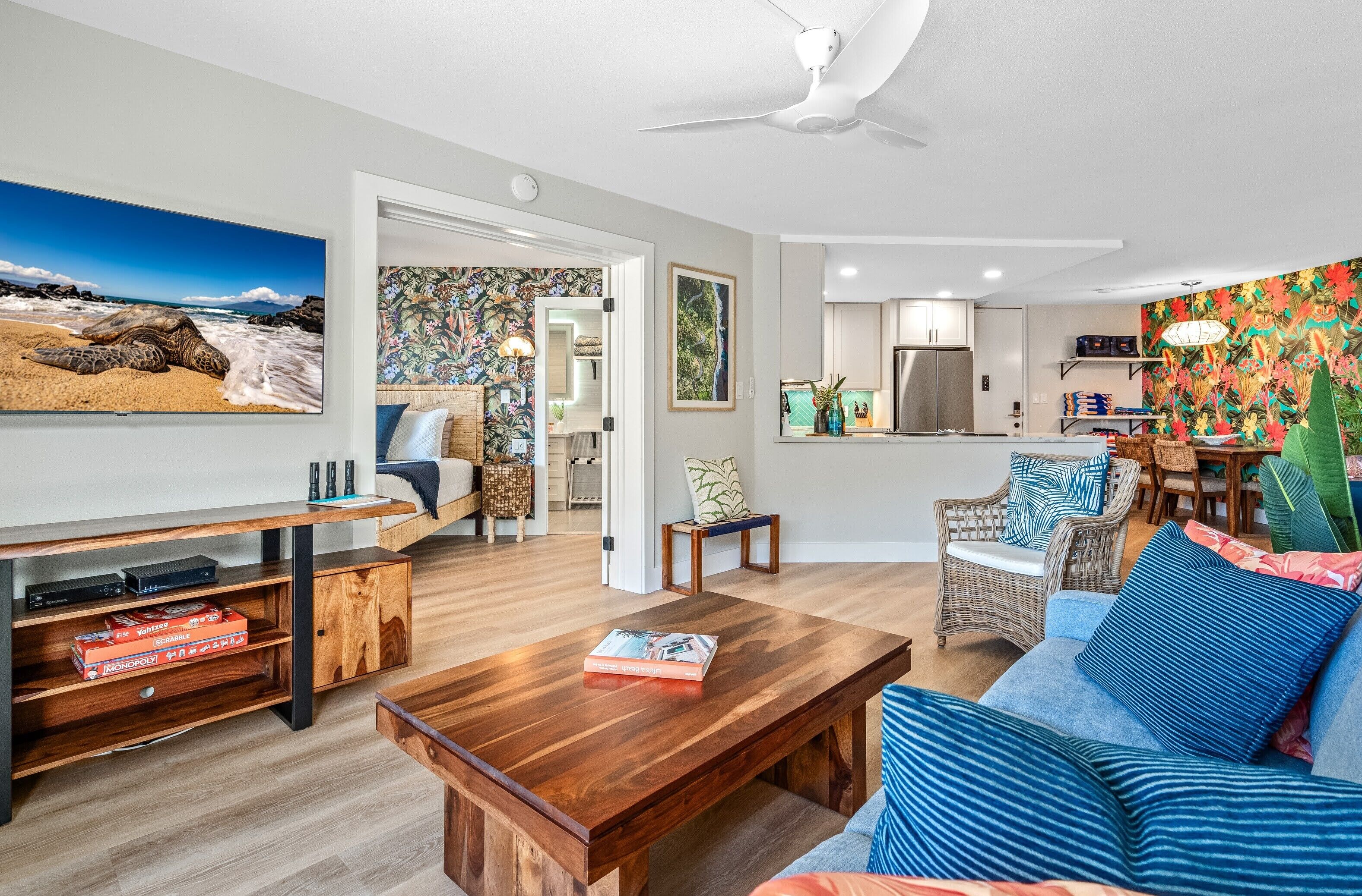 Luxury Apartment, Ocean View | Living area