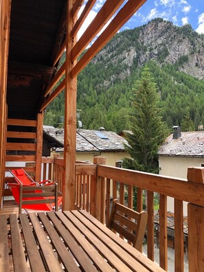 Property grounds - Apartment 'Appartamento 3' with Balcony and Wi-Fi (Cogne)