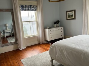 Quarto com design assinado, 1 cama Queen, vista para o oceano | Vista para praia/oceano