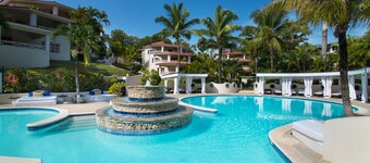 VIP 1BR Residence Suite @ Lifestyle Holidays, Mandatory All-Inclusive Fee Extra