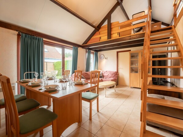 Dining - Edelweiss with parking by Interhome (De Haan)