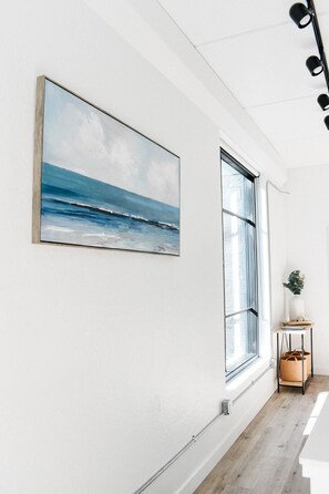 Interior - The Northern Haus - Steps Away From Grand Traverse Bay (Traverse City)