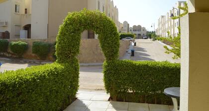 Nice 2-Bed Apartment