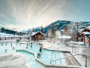 Panorama Resort Heated Pool and hot tubs - Mountain Aloha at Panorama | Ski In/Out | Full Access(Pools/Hot Tubs) (Panorama)