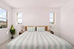 3 Schlafzimmer, Bügeleisen/Bügelbrett, WLAN, Bettwäsche