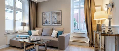 テレビ、ステレオ