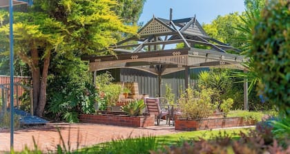 Cozy Californian Bungalow, Bendigo