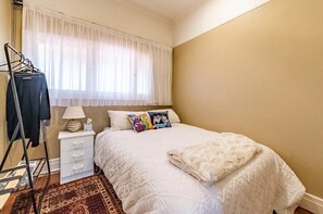 2 Schlafzimmer, Bügeleisen/Bügelbrett, WLAN, Bettwäsche
