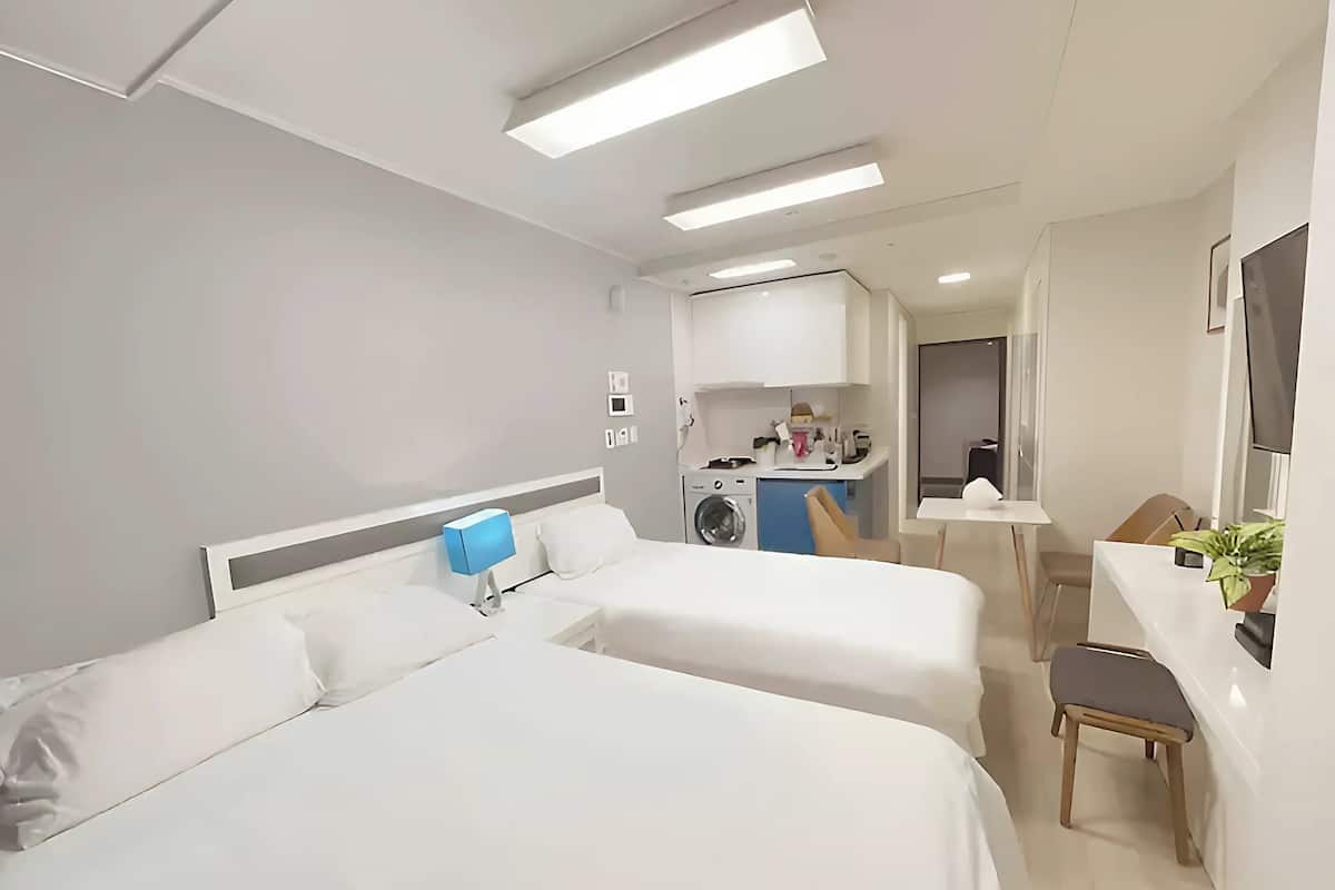 Apartment(Bed&View randomly assigned,Extra futon does NOT included in the extra person fee) | エジプト綿のシーツ、高級寝具、遮光カーテン、防音設備