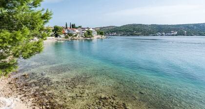 Villa by the Ruzmarin