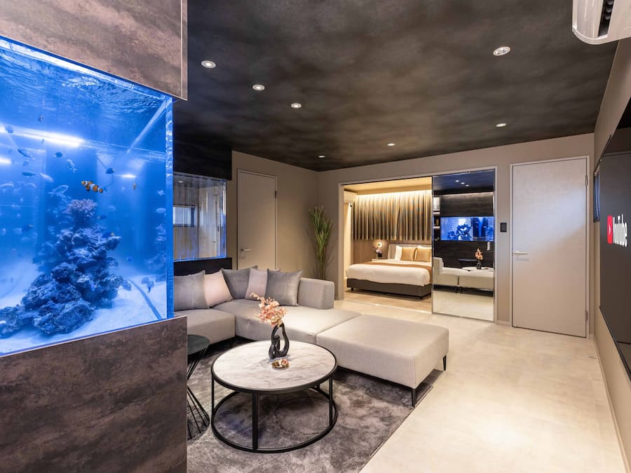 Casa design | 3 quartos, camas com colchões de espuma com sistema de memória