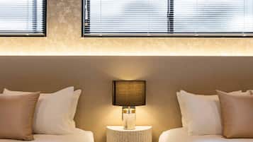 Design House | Bathroom | Separate bathtub and shower, deep-soaking bathtub, free toiletries