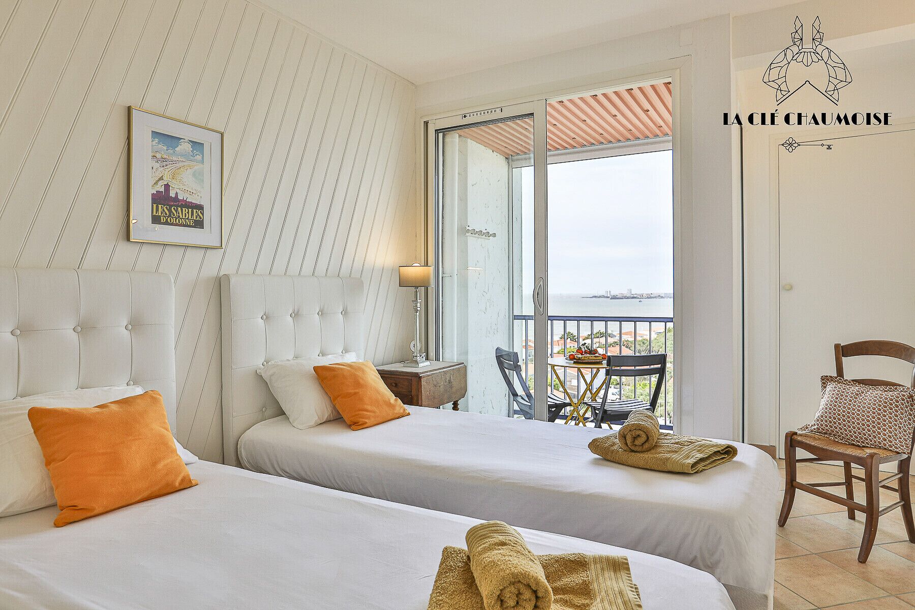 2 bedrooms, iron/ironing board, free WiFi