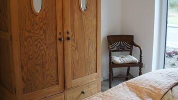 2 Schlafzimmer, Bügeleisen/Bügelbrett, Internetzugang, Bettwäsche