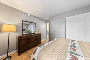 4 bedrooms, free WiFi, bed sheets