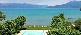 Casa Lugana 20 - studio apartment with lakefront pool