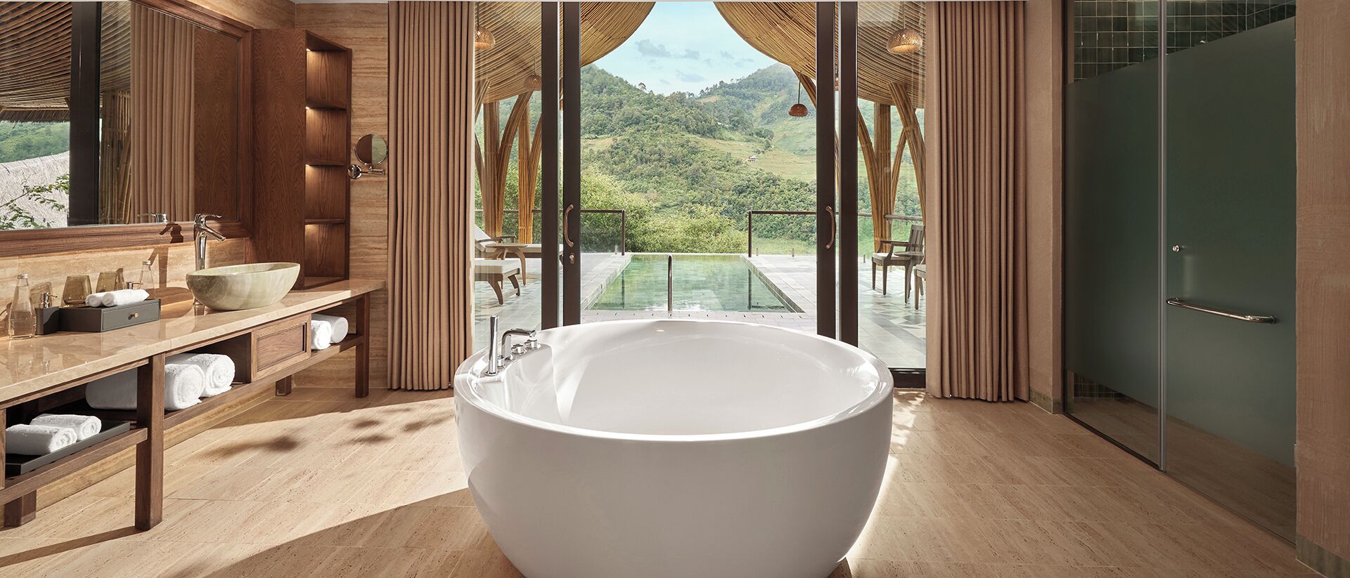 Mountainview Pool Villa King (Including 60 mins Spa treatment) | Kylpyhuone | Hiustenkuivaaja, kylpytakit, tohvelit, pyyhkeet