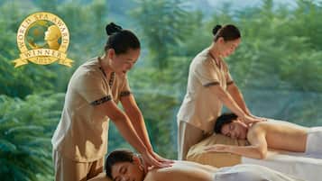 Sauna, hot tub, steam room, body treatments, hydrotherapy, aromatherapy