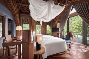 Mu Cang Chai Pool Suite King (Including 60 mins Spa treatment) | Minibar, brankas, tirai kedap cahaya, dan Wi-Fi gratis