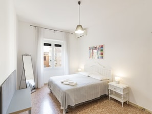 2 Schlafzimmer, Internetzugang