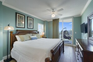 2 slaapkamers, een strijkplank/strijkijzer, gratis wifi, beddengoed