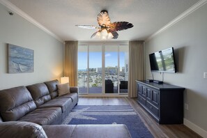 Smart TV - Waterscape A533 2Bed 2.5 Bath w Beach Service (Fort Walton Beach)