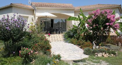 Villa Indépendante Avec Jardin ClÎturé à 5mn des Plages de la Costa Serena