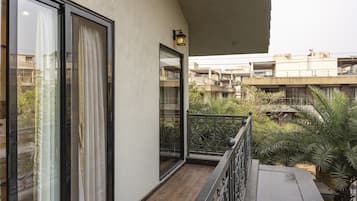 Four Bedroom Villa | Terrace/patio