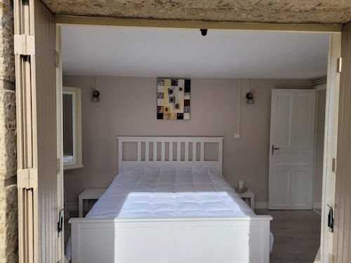 Appartement à 80 Mètres de la Mer, Chez L'habitant, en Rez-de-jardin