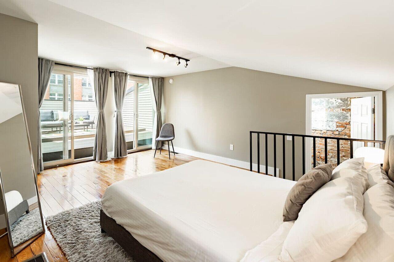 3 bedrooms, desk, iron/ironing board, WiFi