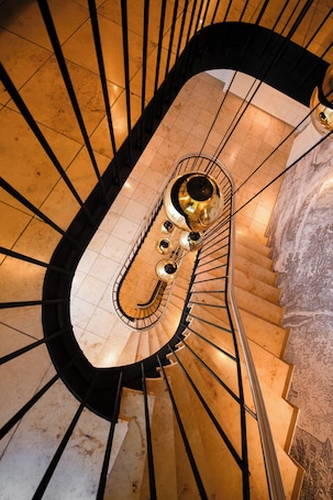 Escaleras. Boutiquehotel Drei Ringe