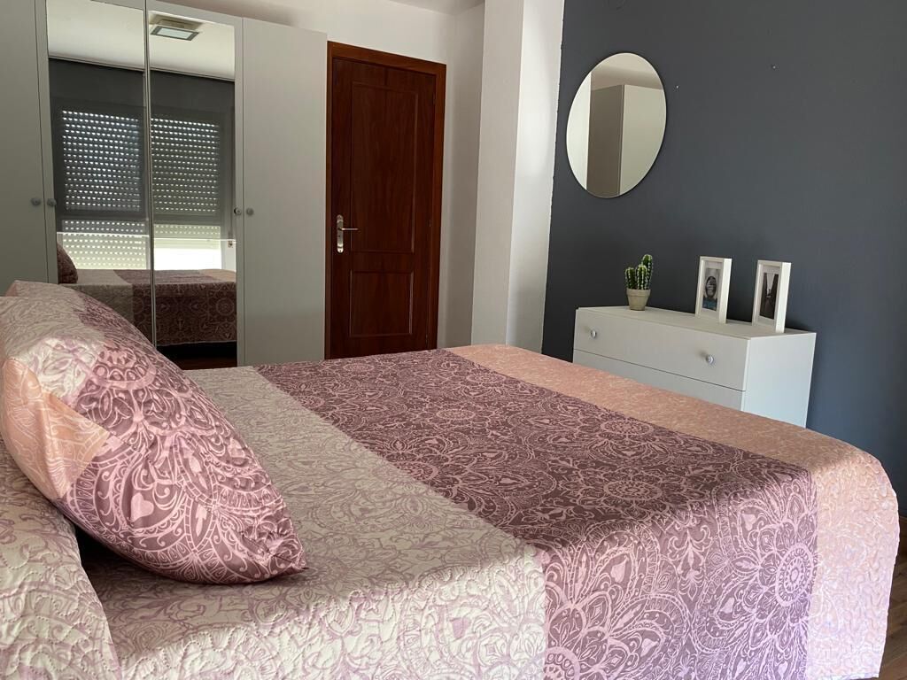 4 chambres, fer et planche à repasser, lit parapluie, Wi-Fi gratuit