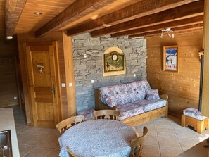 TV - Studio with terrace, 4 pers, pets allowed, parking (Châtel)
